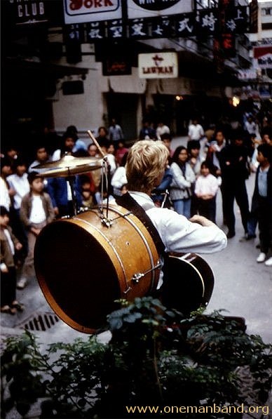 one man band - hongkong